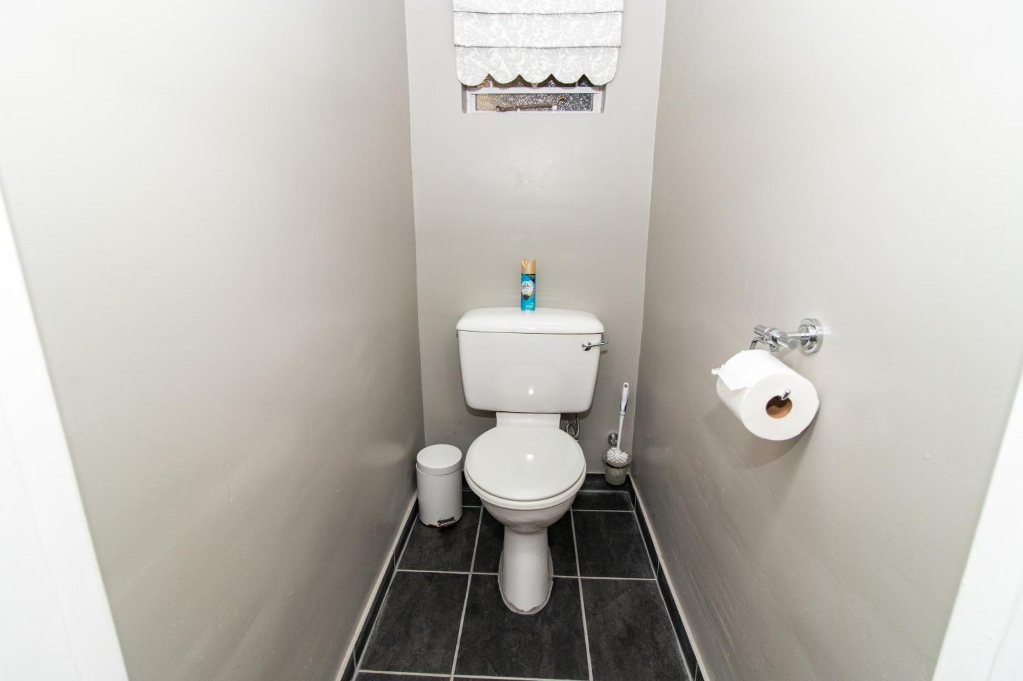 Glenmore Guesthouse Bloemfontein Bagian luar foto